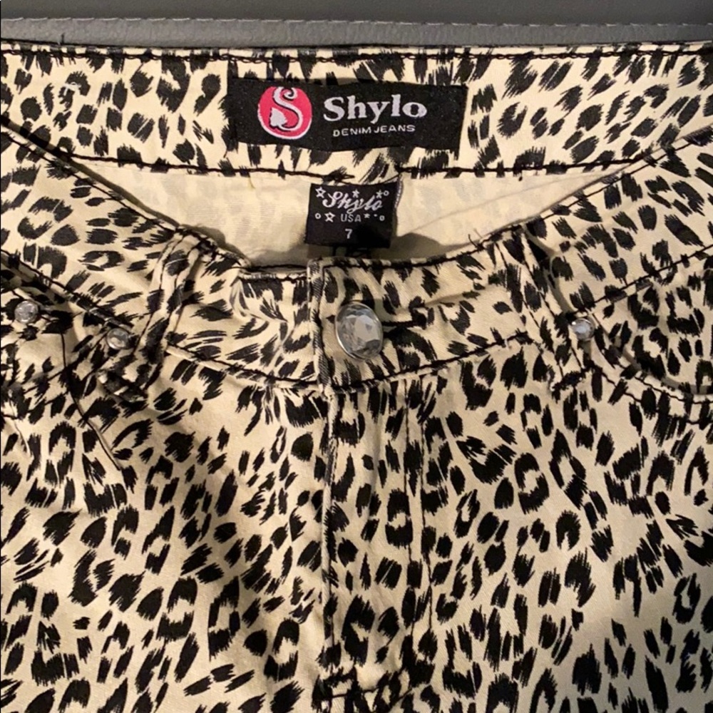 Animal print jeans